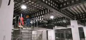 扎鲁特一商场梁，楼板碳纤维加固施工